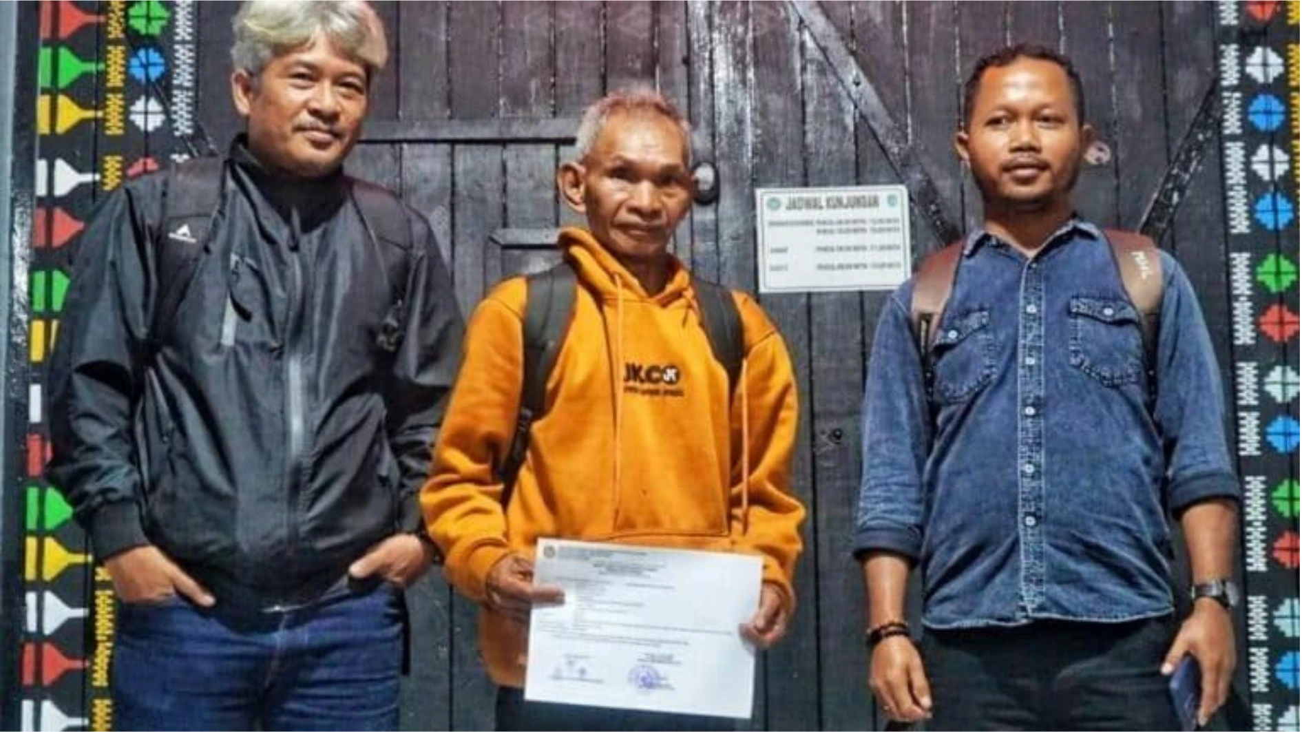 Pengadilan Ruteng Membebaskan Yohanes Flori dari Kasus Perusakan Hutan